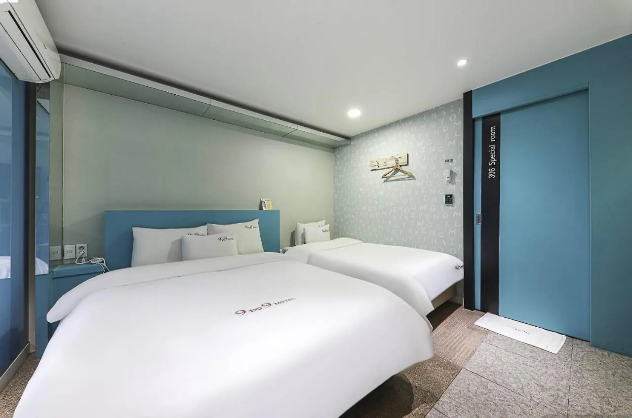 9 To 9 Motel Gimhae