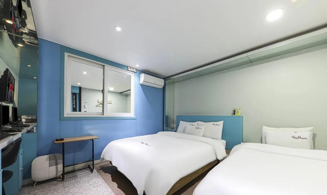9 To 9 Motel Gimhae