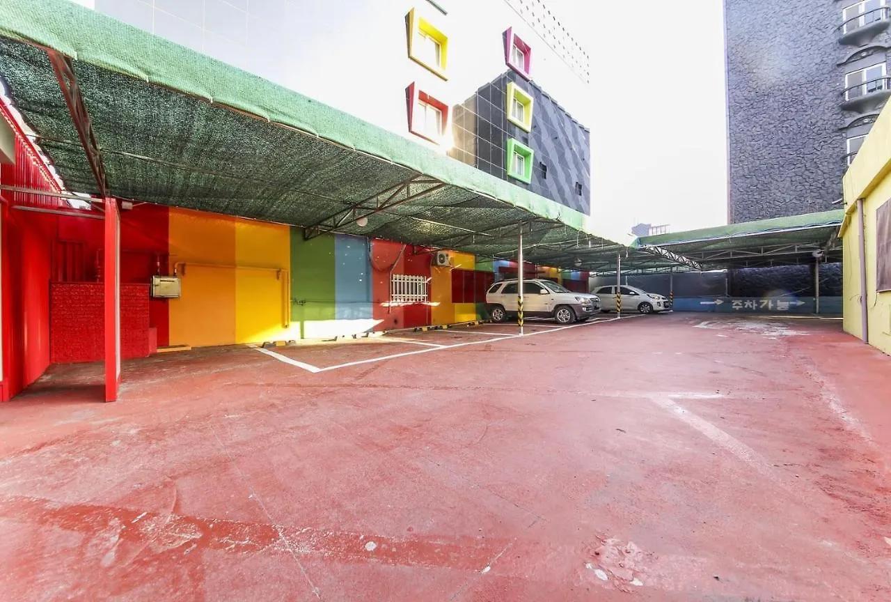 9 To 9 Motel Gimhae South Korea